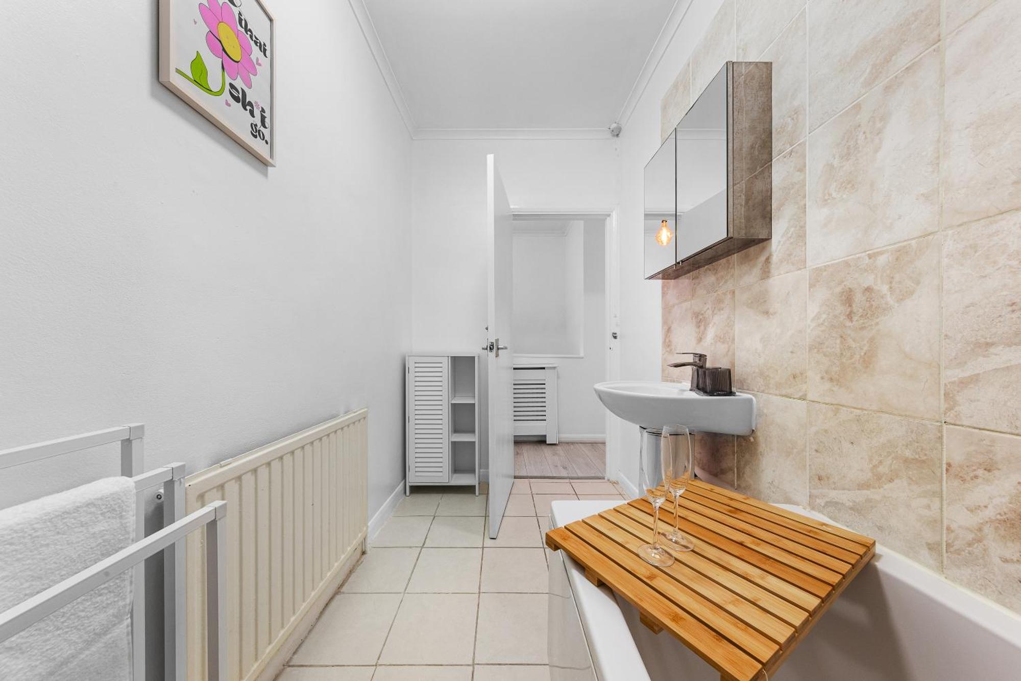 Stylish Flat Near Tower Bridge & London Bridge Apartment Екстериор снимка